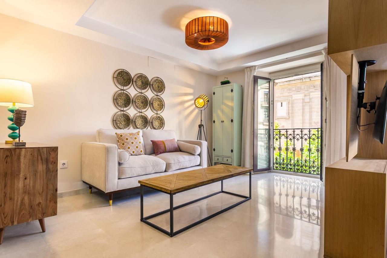 Apartamento Living By Cathedral Sevilla Eksteriør bilde