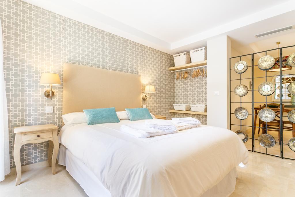 Apartamento Living By Cathedral Sevilla Eksteriør bilde