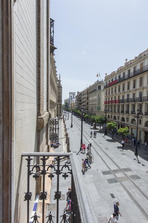 Apartamento Living By Cathedral Sevilla Eksteriør bilde