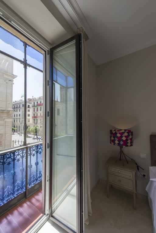 Apartamento Living By Cathedral Sevilla Eksteriør bilde