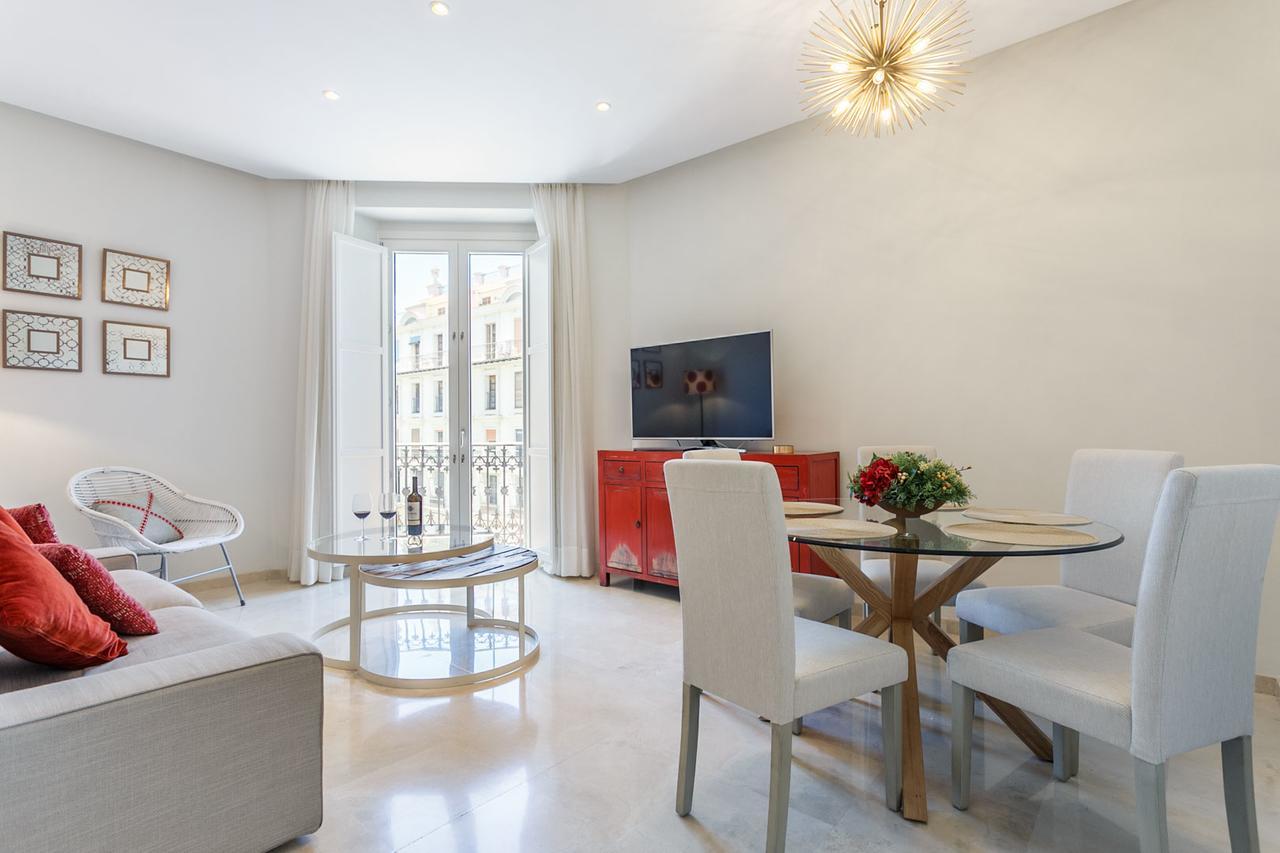 Apartamento Living By Cathedral Sevilla Eksteriør bilde
