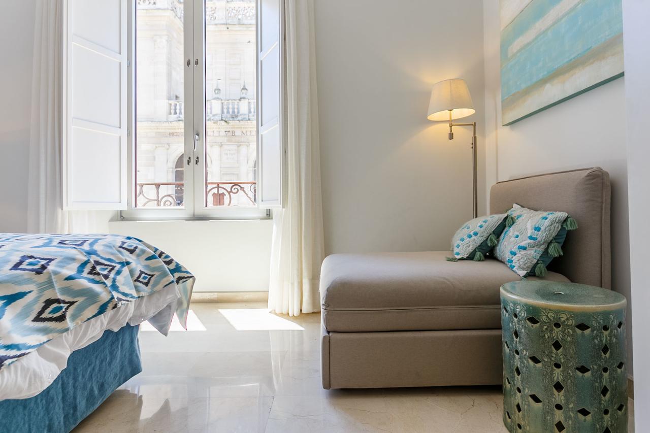 Apartamento Living By Cathedral Sevilla Eksteriør bilde