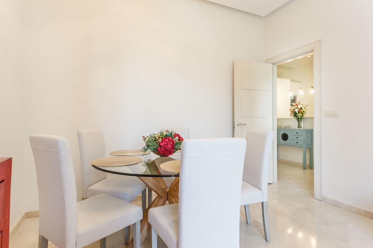 Apartamento Living By Cathedral Sevilla Eksteriør bilde
